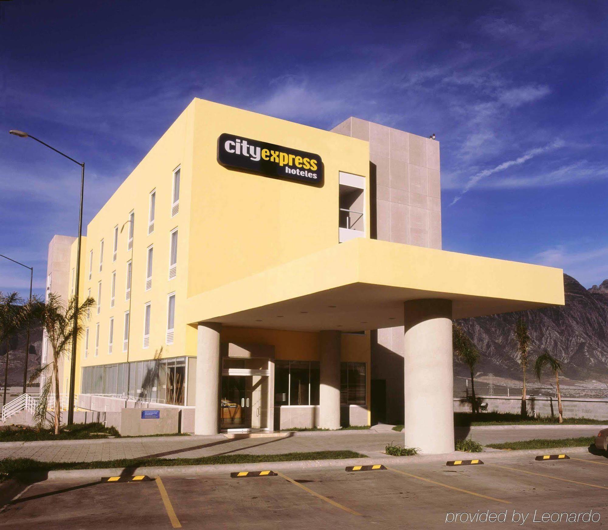 City Express By Marriott Monterrey Santa Catarina Hotel Exterior photo